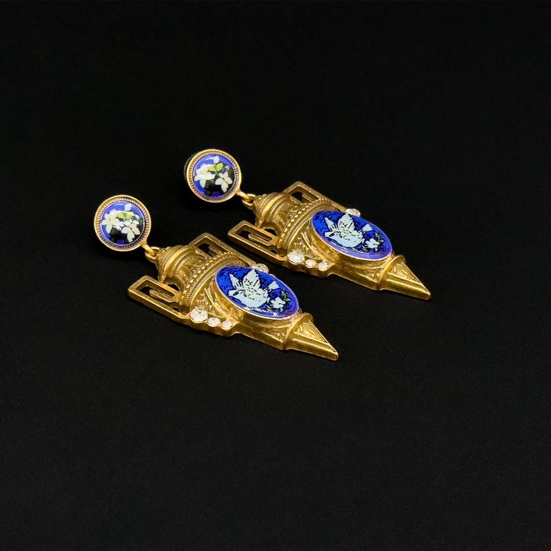 Pigeon Earrings with Palace-Inspired Court Style – Ethnic Boho Elegance