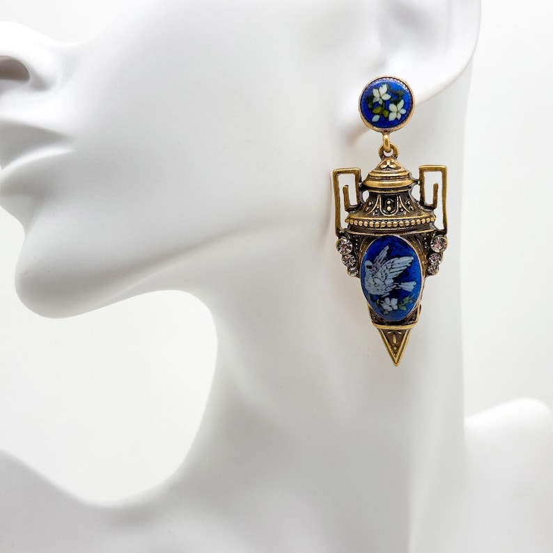 Pigeon Earrings with Palace-Inspired Court Style – Ethnic Boho Elegance