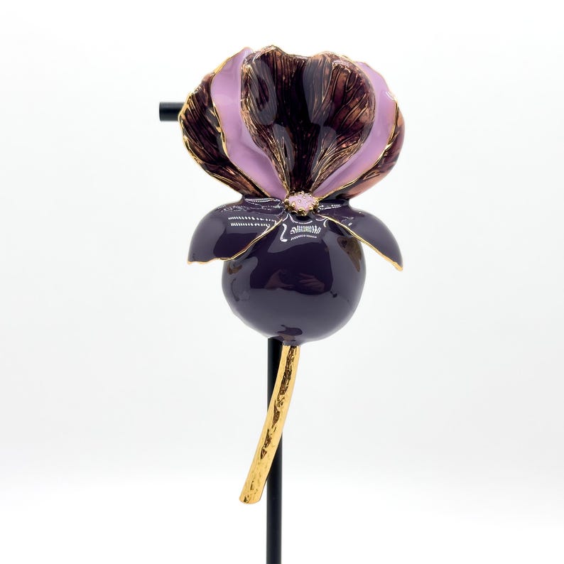 Floral Enameled Brooch – Purple Fashion Pin for Coats and Elegant Winter Styles