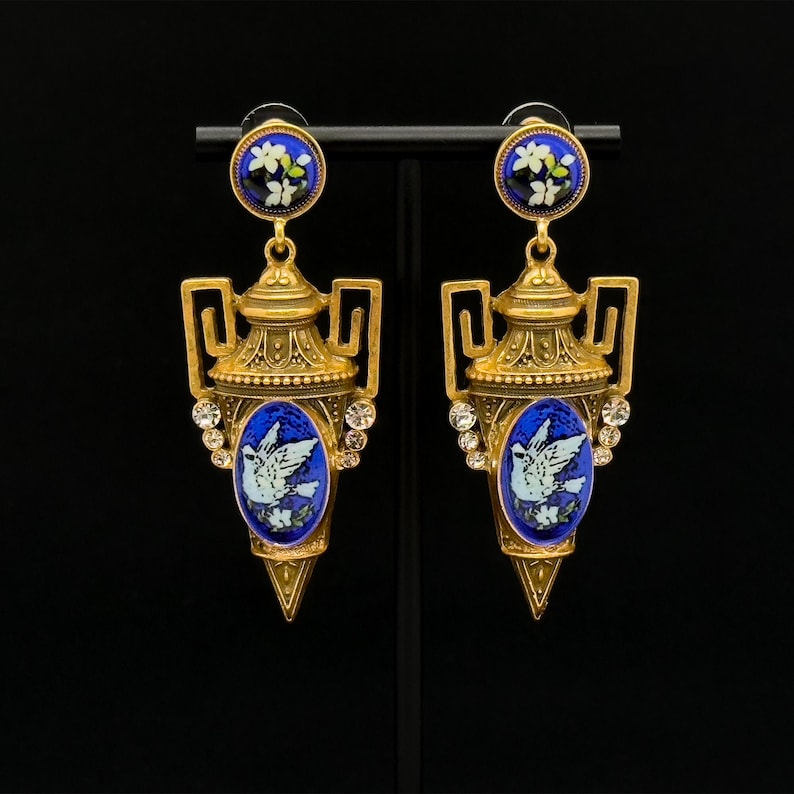 Pigeon Earrings with Palace-Inspired Court Style – Ethnic Boho Elegance