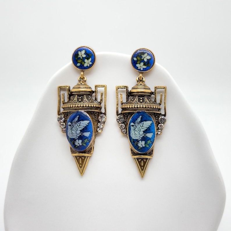 Pigeon Earrings with Palace-Inspired Court Style – Ethnic Boho Elegance