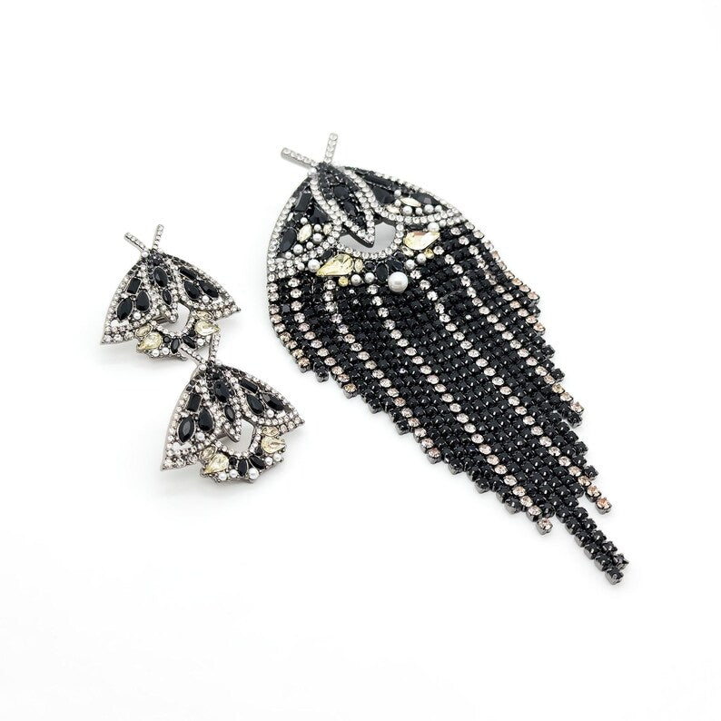 Moth Brooch and Moth Earrings Set – Elegant Jewelry Set for Special Occasions
