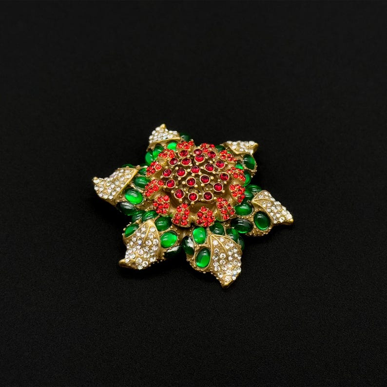 Floral Sunflower Brooch – Stamen Design for Countryside Style Suits and Coat Accessories