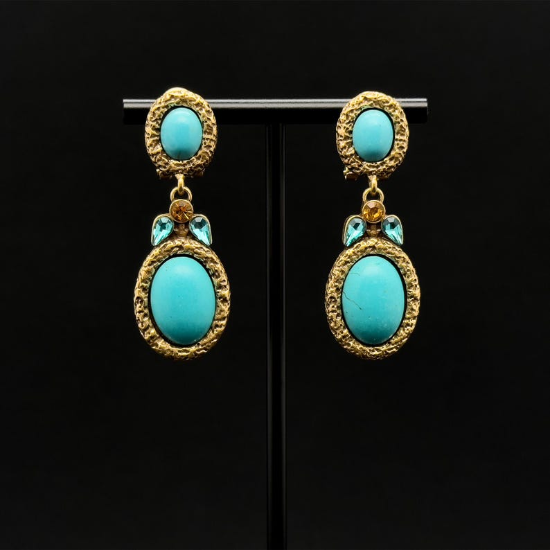 Turquoise Vintage Deco Earrings – Elegant Court-Inspired Ethnic Jewelry for Her