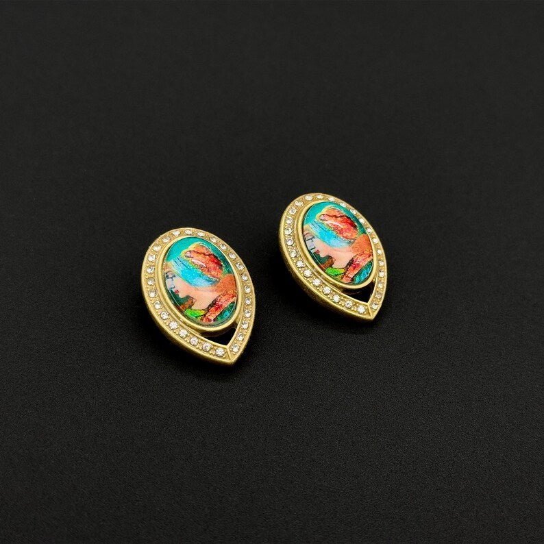 Portrait Earrings – Court Style and Oil Painting Design for Elegant Jewelry