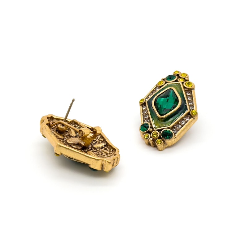 Green Zircon Cameo Earrings – Court Style Ethnic Boho Jewelry for Elegant and Artistic Looks