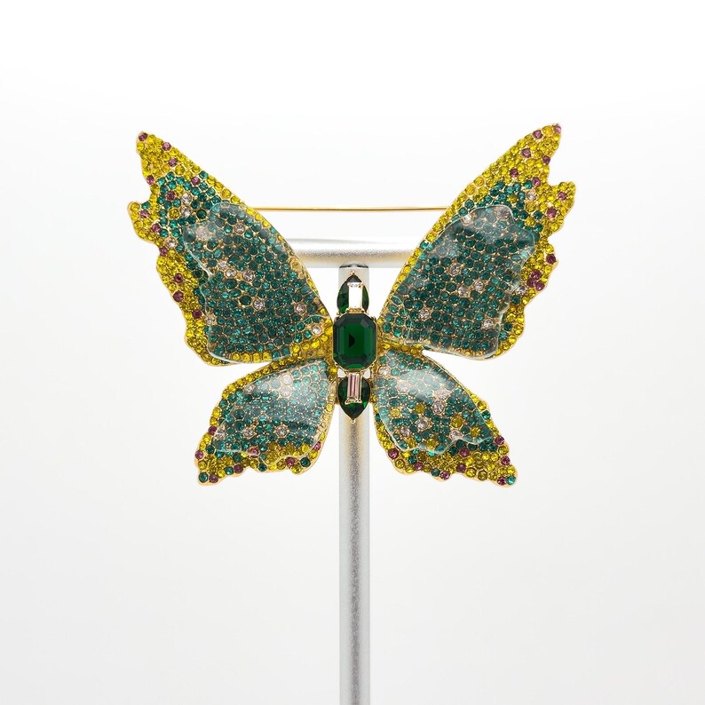 Exquisite Butterfly Brooch – Green Spring Design for Elegant Party Accessories