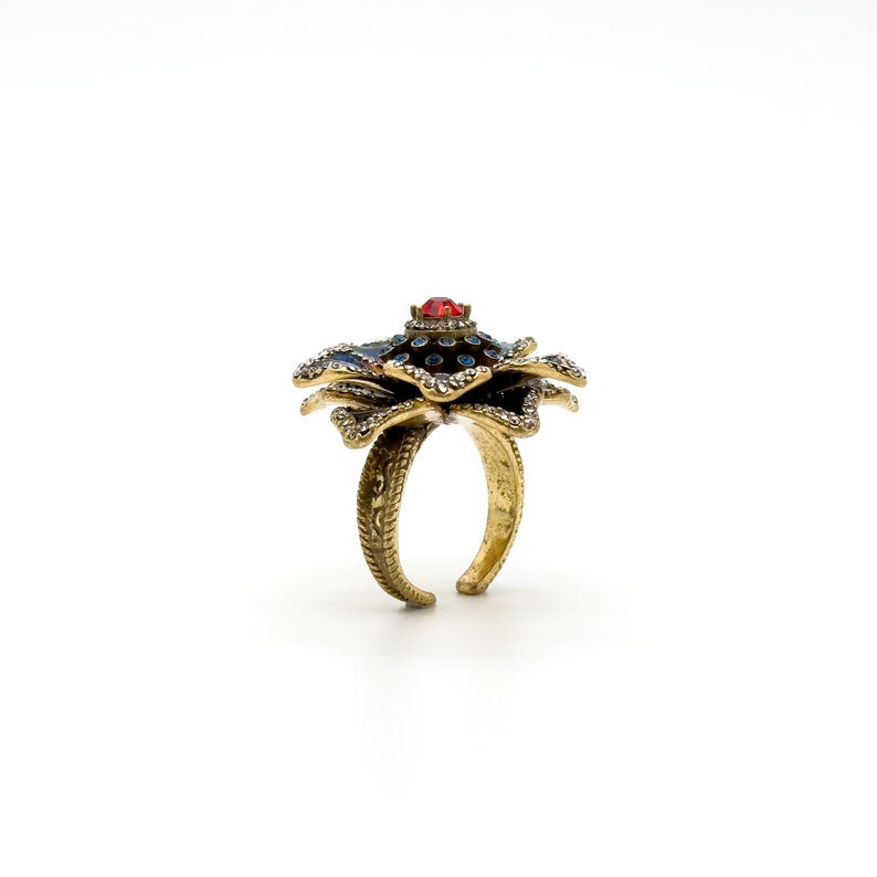 Exquisite Flower Rings – Pastoral & Enamel Floral Design Rings for Elegant Women’s Jewelry