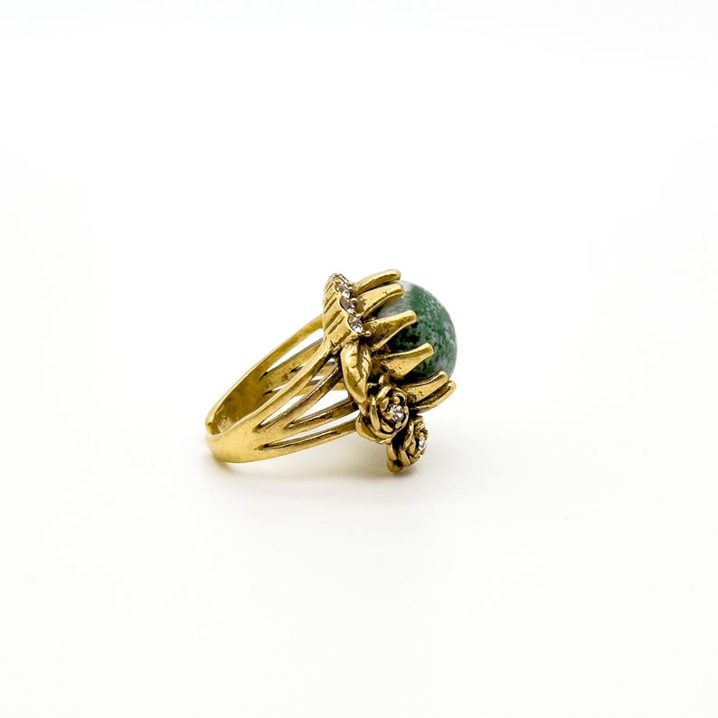 Flower and Emerald Rings – Open Rings with Rose Flower Design