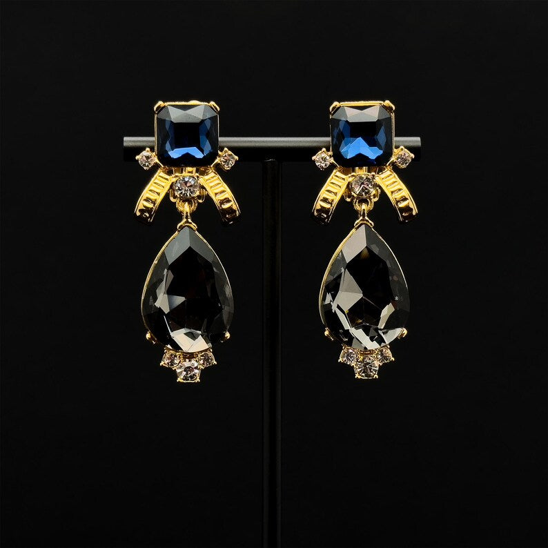 Temperament Earrings – French Court Style with Black Crystal for Elegant Jewelry