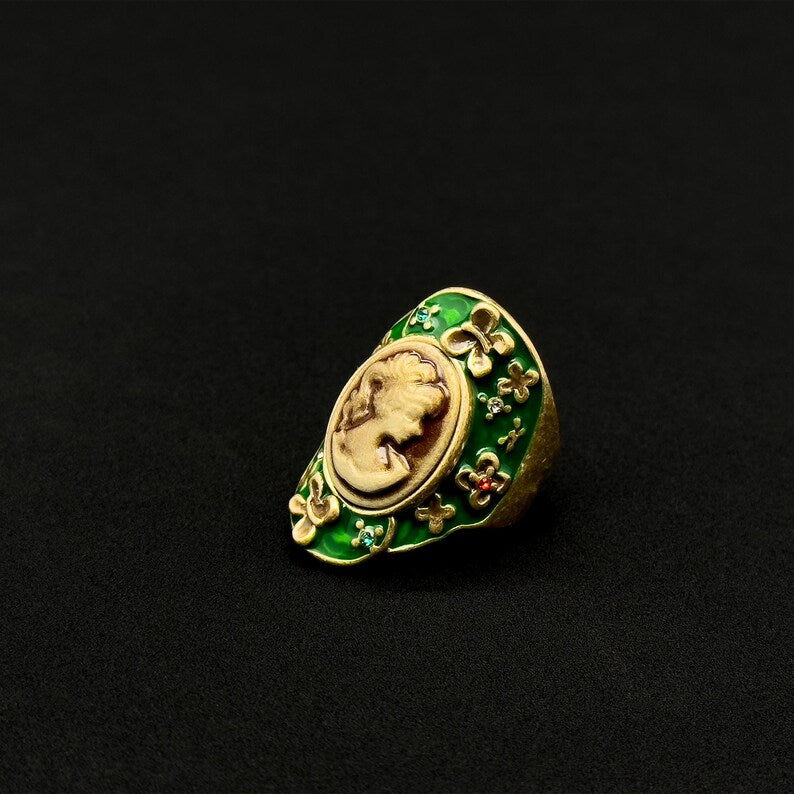 Exquisite Portrait & Cameo Rings – Floral Open Ring Designs for Elegant Women’s Jewelry