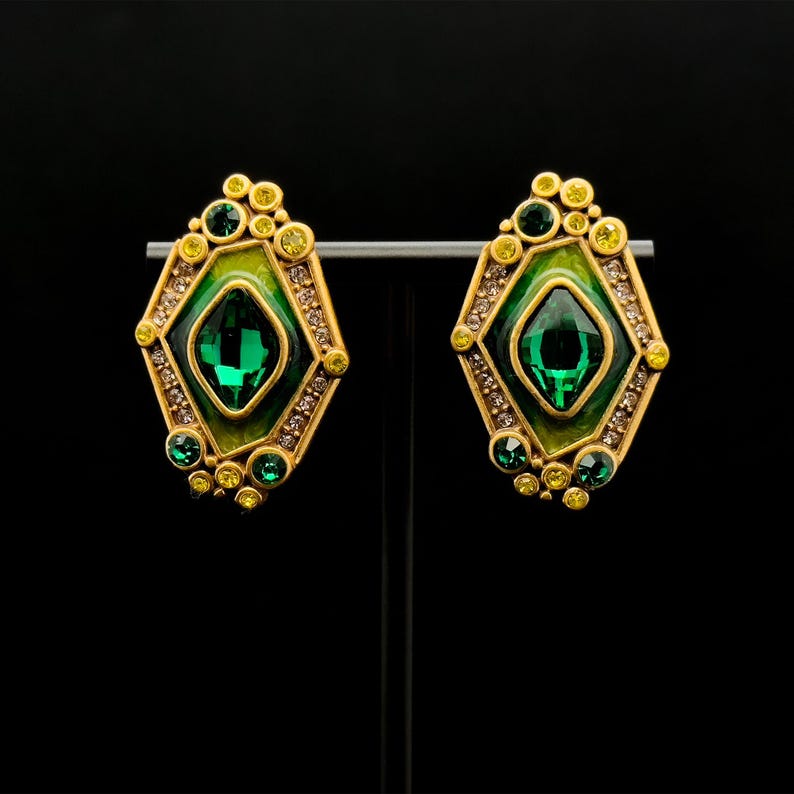 Green Zircon Cameo Earrings – Court Style Ethnic Boho Jewelry for Elegant and Artistic Looks