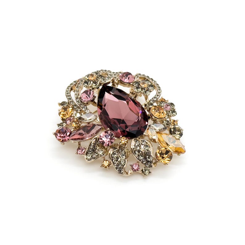 Royal Boho Brooch – Ethnic French Crystal Pin for Party and Wedding Outfits