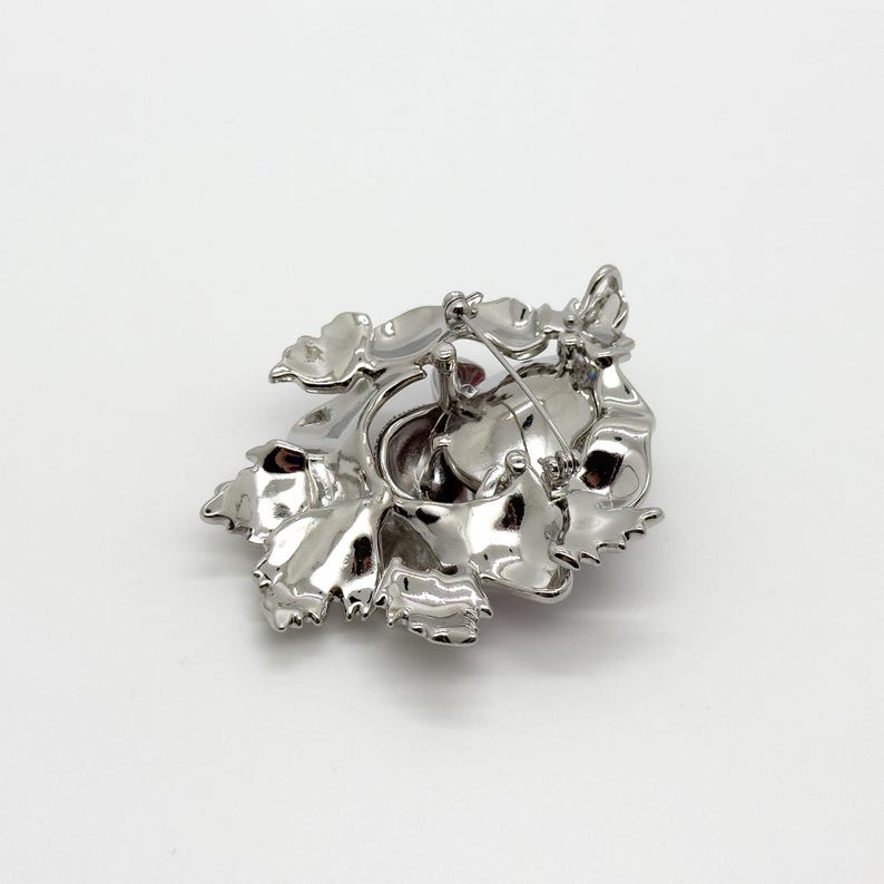 Stunning Party Brooch with Colored Rhinestones – Luxe Wedding & Evening Dress Statement Jewelry