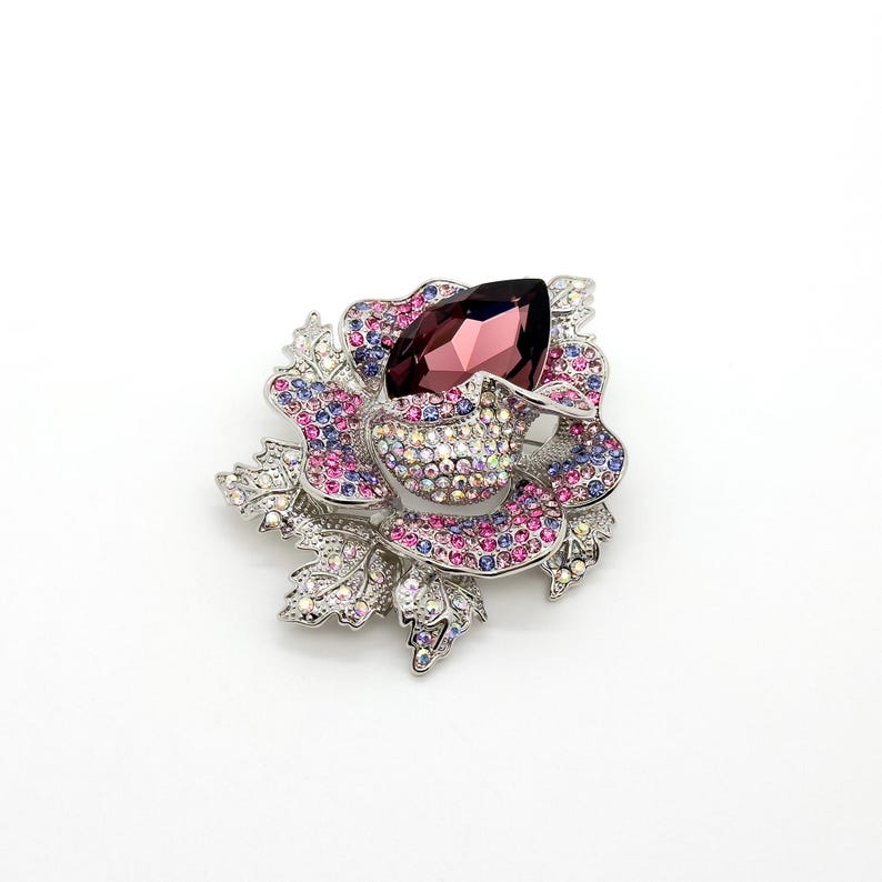 Stunning Party Brooch with Colored Rhinestones – Luxe Wedding & Evening Dress Statement Jewelry