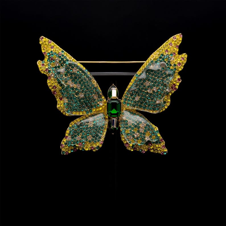 Exquisite Butterfly Brooch – Green Spring Design for Elegant Party Accessories