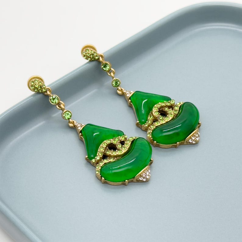 Elegant Vintage Deco & Art Deco Earrings, Green, French & Versatile Designs for Summer & Everyday Wear