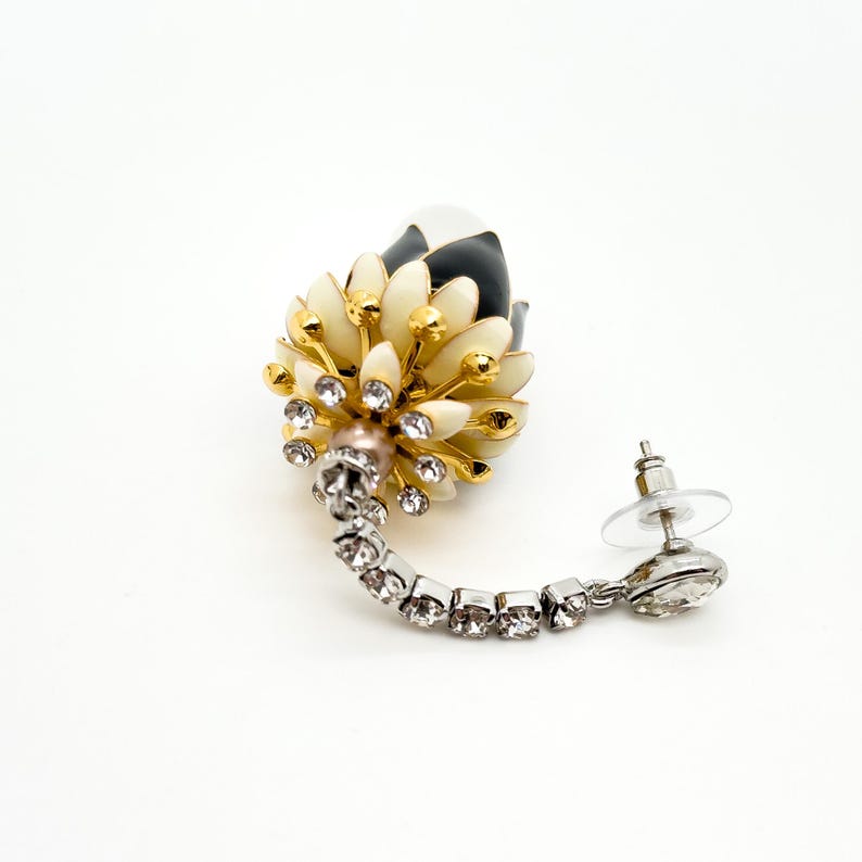 Elegant Vintage Deco & Art Deco Earrings, Flower, French, Pearl & Long Fringe Designs for Summer & Party Looks