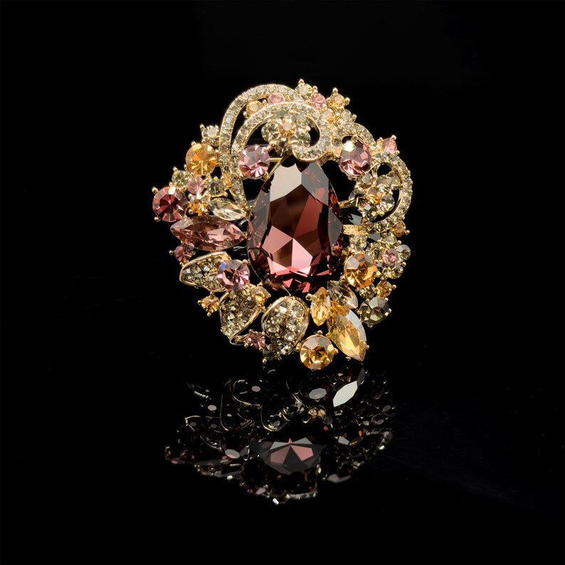 Royal Boho Brooch – Ethnic French Crystal Pin for Party and Wedding Outfits