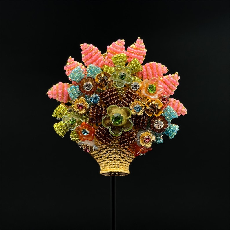 Timeless Beauty: Vintage Deco, Art Deco, Flower Basket & Woven Brooches for Dress, Party, and Dinner Styles