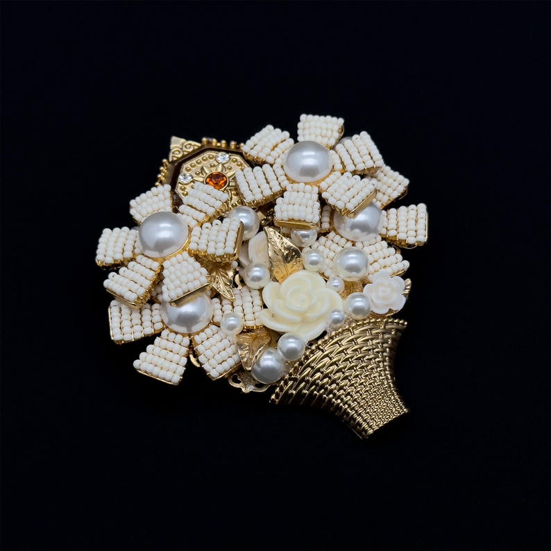 Timeless Beauty: Vintage Deco, Art Deco, Flower Basket & Woven Brooches for Dress, Party, and Dinner Styles