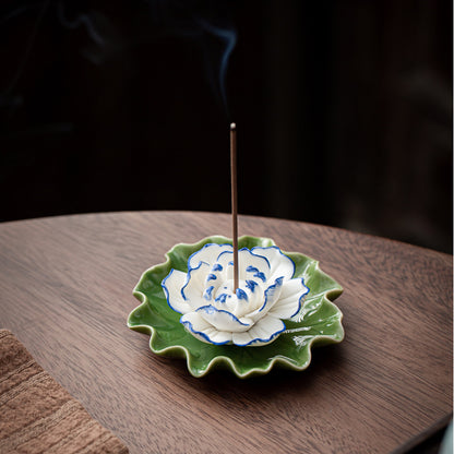 Handcrafted Lotus Leaf Incense Holder – Eastern Aesthetic Home Décor, Zen-Inspired Gift for the Home