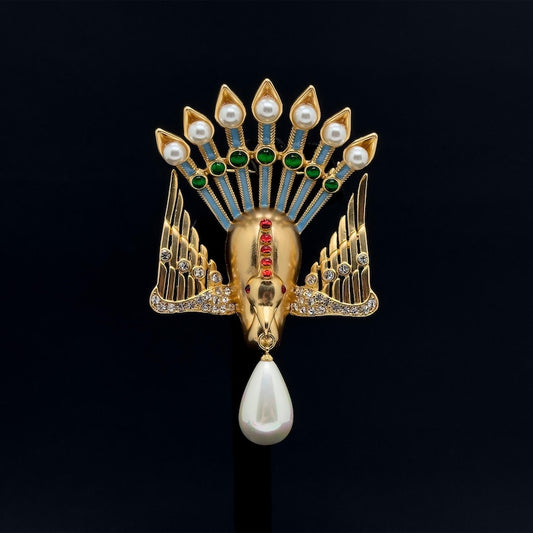Chic Party Brooches & Palace Earrings: 3D Peacock, Vintage Deco & Art Deco Designs in Brass for a Unique Look