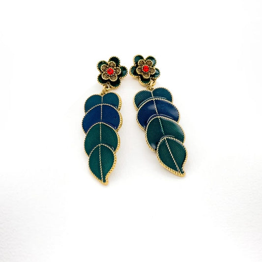 Green Leaf Earrings – Flower and Plant Design for Versatile and Elegant Earrings